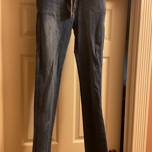 MiH Jeans -- The Style No. Is WJ140GD and The Wash Is "Gidget." - Picture 1 of 3